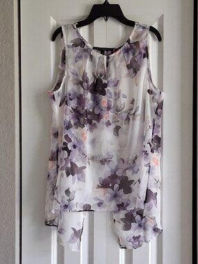 White House Black Market Sleeveless Split Back Floral Blouse Women's Size 10